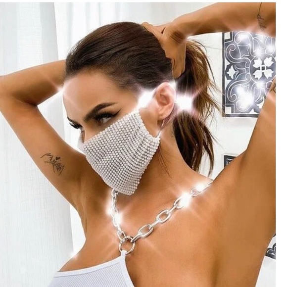 ππ WHITE Glam Sequined Face Mask - Picture 2 of 3
